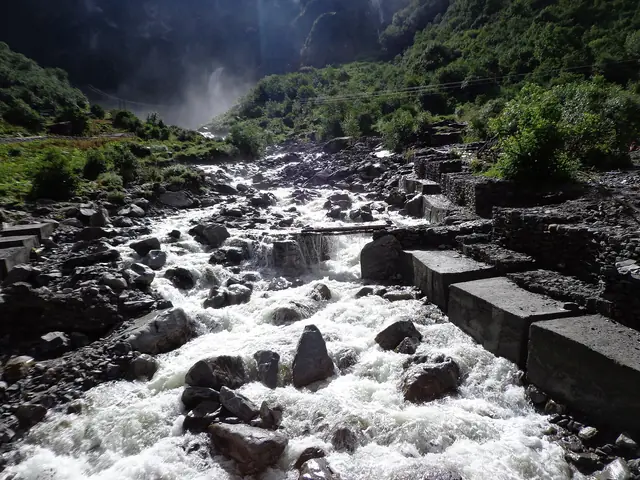 A rushing stream at Ghangaria